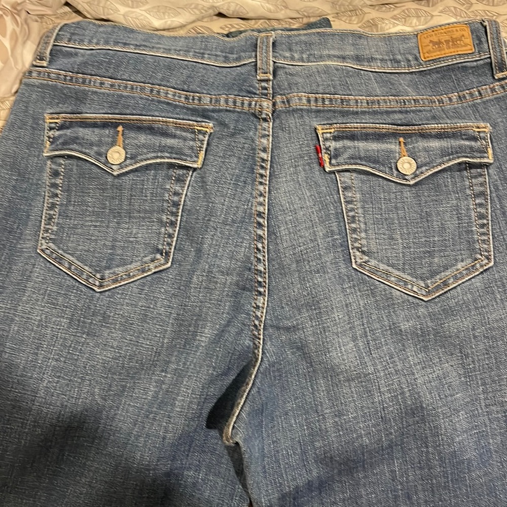 Bootcut Levi’s 512 jeans, Size 18